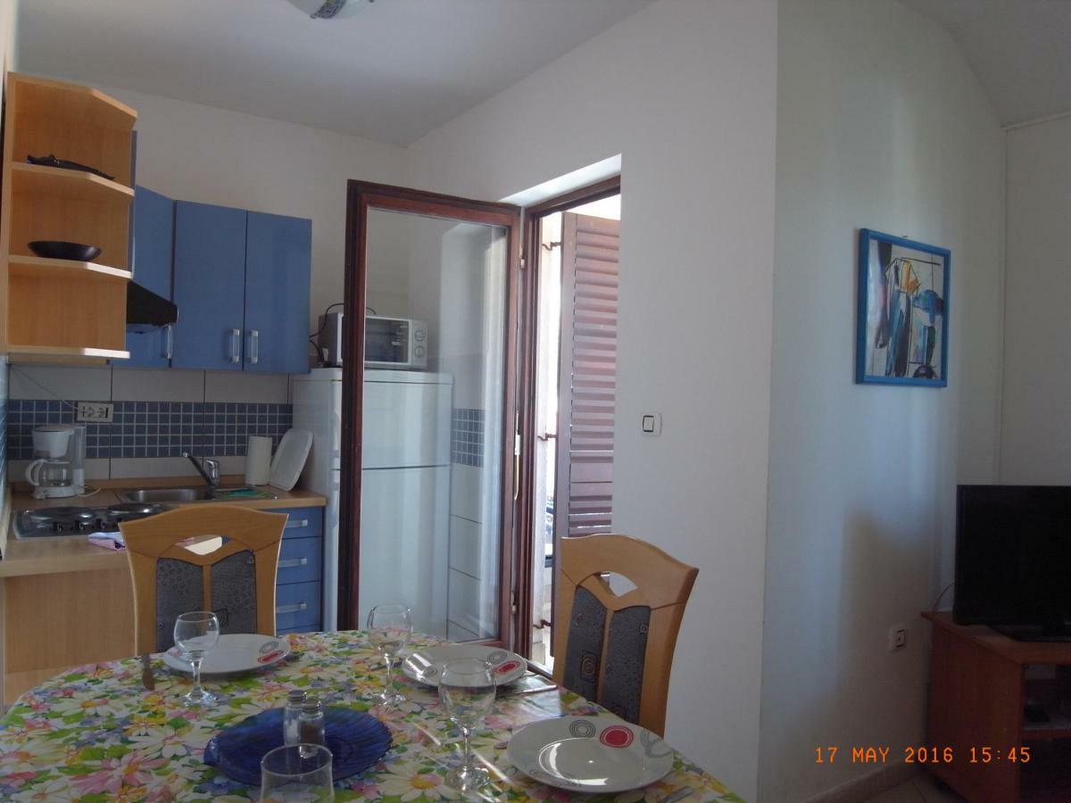 Apartmani Mw, Plavi Apartman Baška Esterno foto